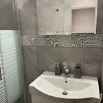 Sophia's Maisonette 2 *